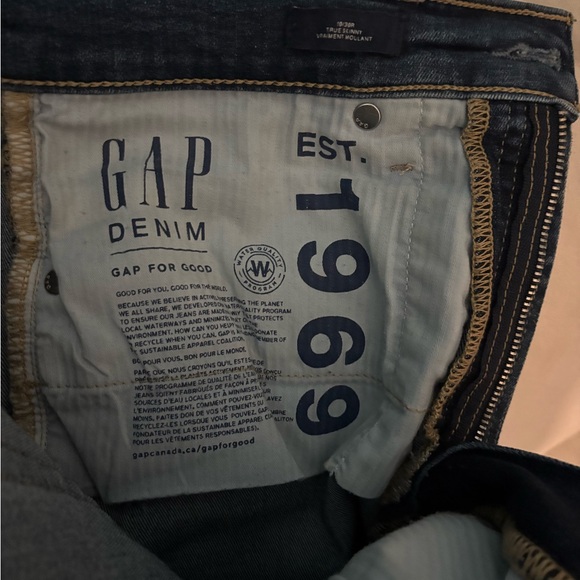 GAP Women's Distressed Skinny Jeans - Blue - Picture 5 of 5